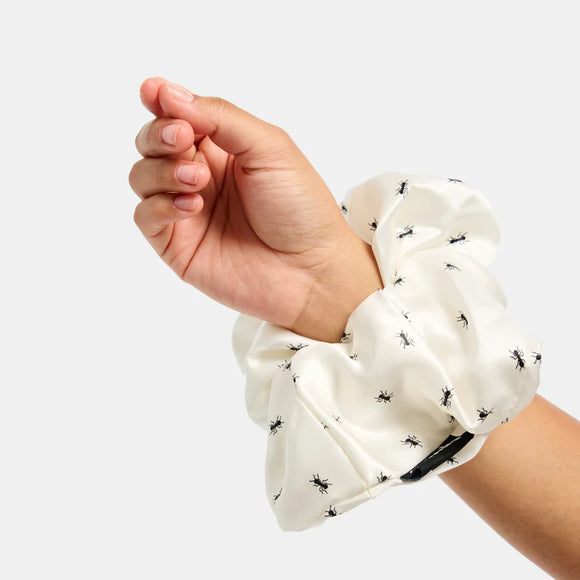 Chunks | Silk Scrunchie Large Ants